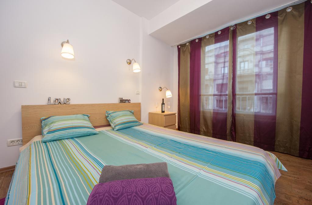 Apartment Victoriei 1 Bucharest