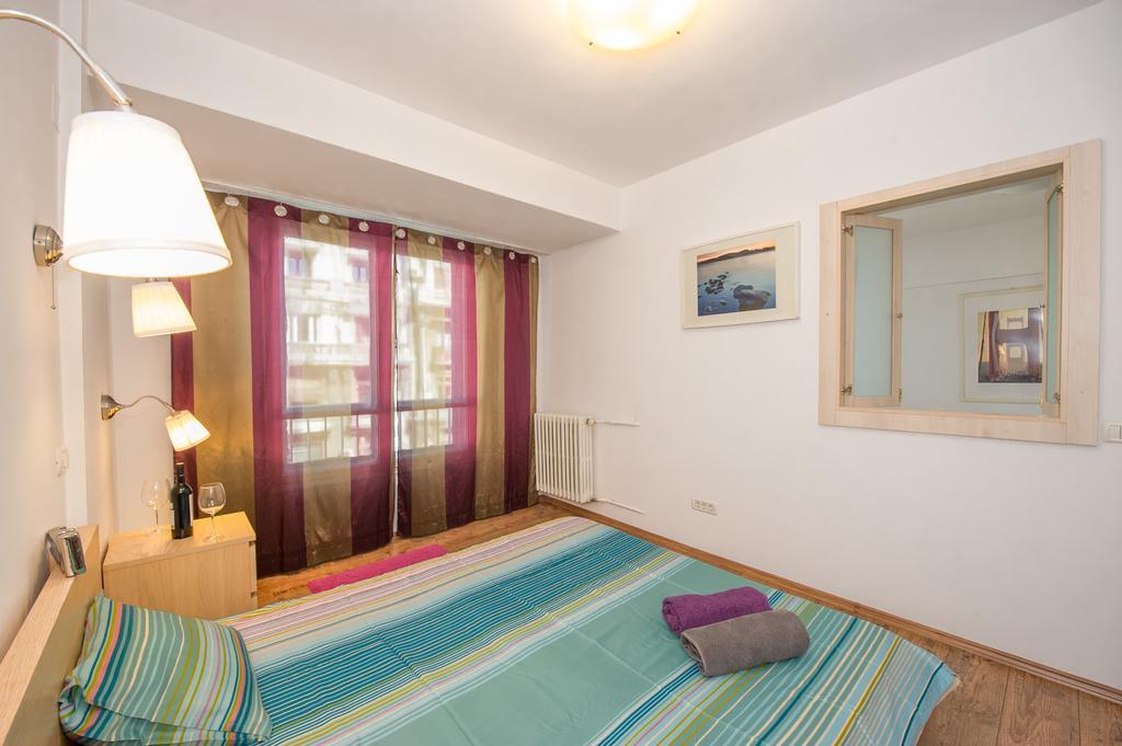 Victoriei 1 Apartment