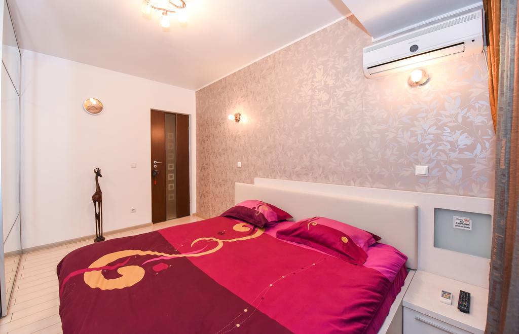 Victoriei 1 Apartment Bucharest