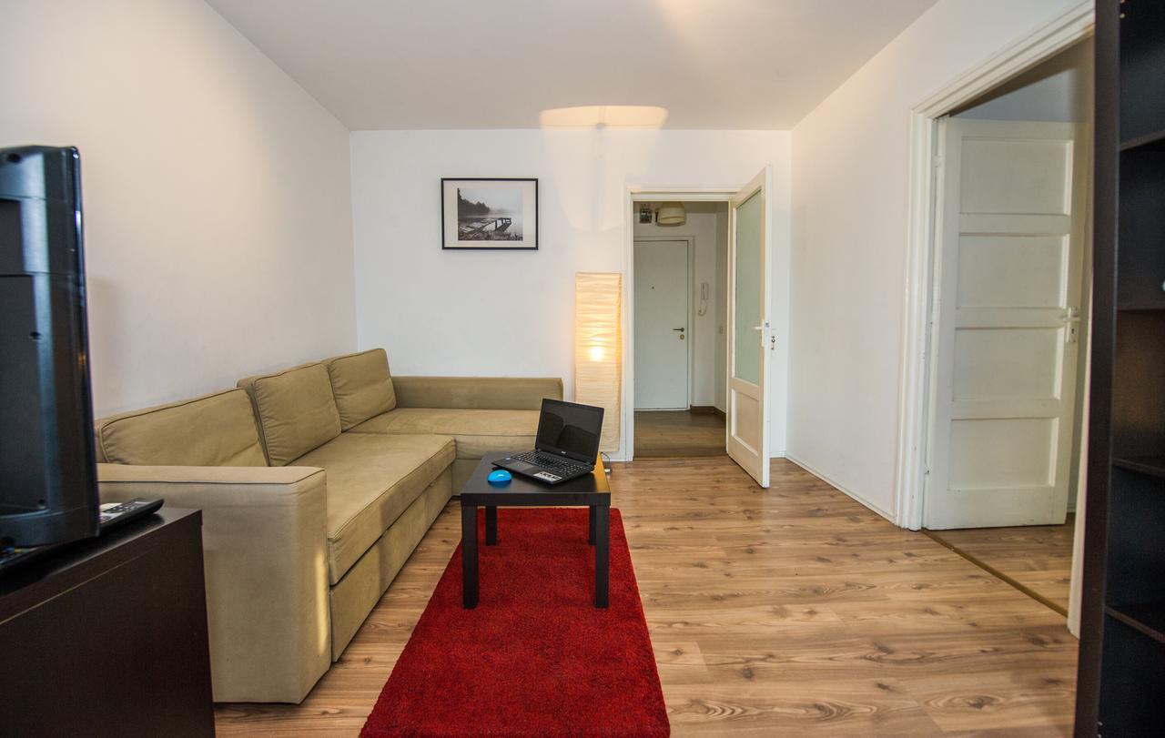 Victoriei 1 Apartment